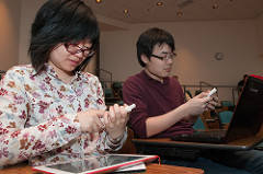 Image of students using polling handsets